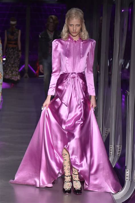 gucci fall 2017 70s|Gucci dresses fall 2017.